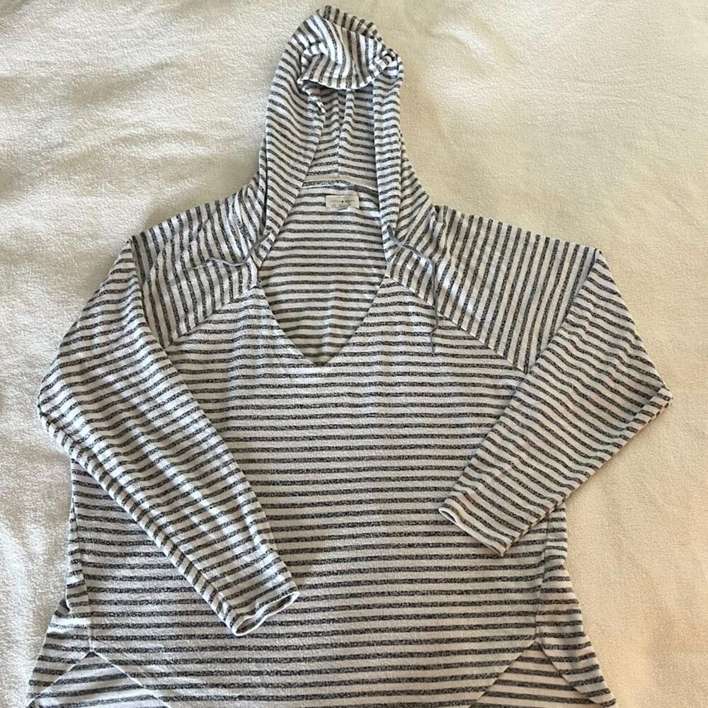 Lucky Brand White Gray Relaxed Fit High-Low Hemline Hoodie, Size L
